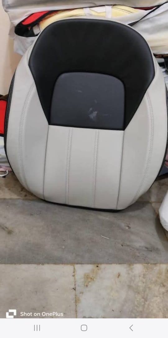Leo Lux Car Seat Cover Gallery